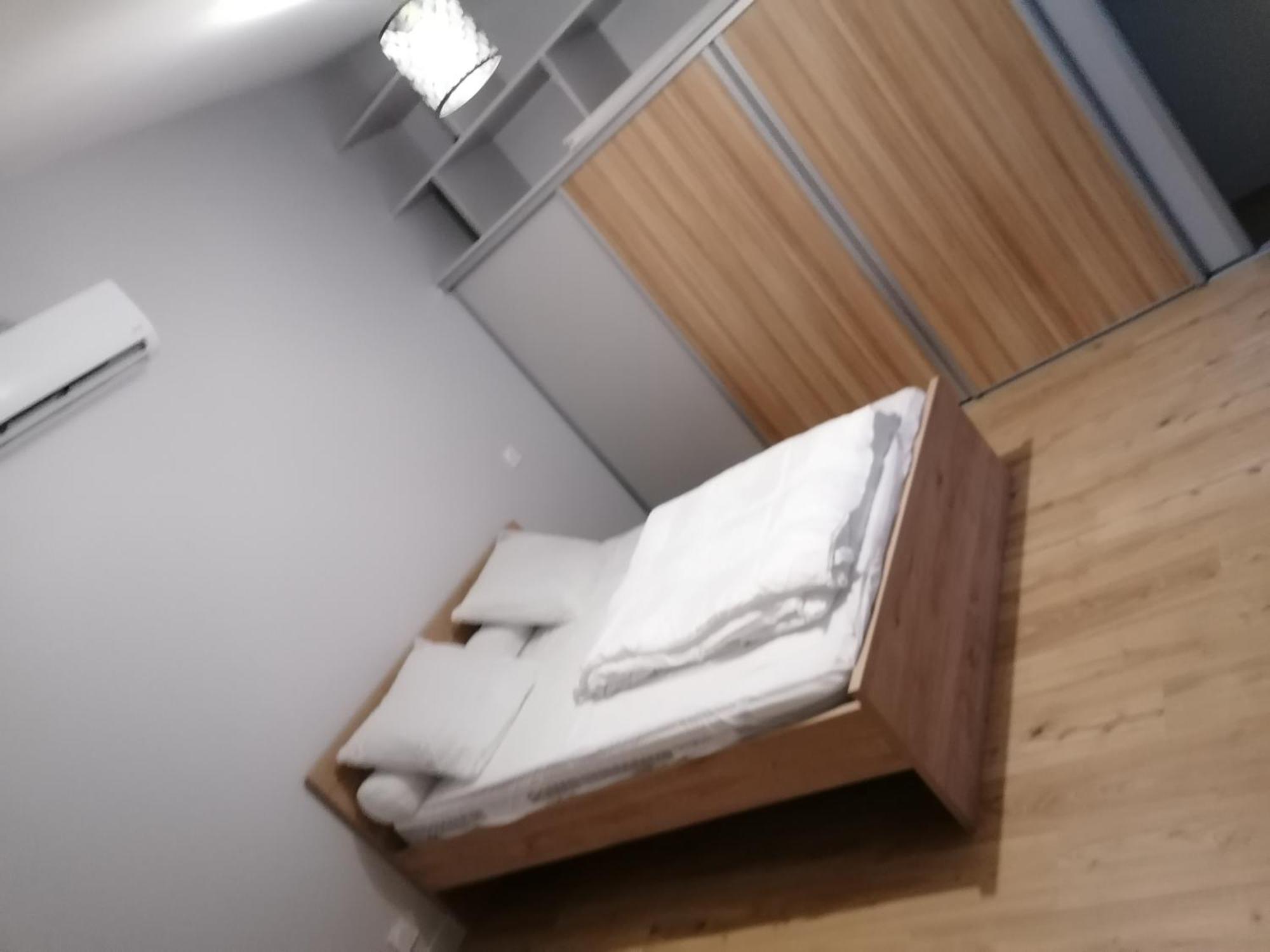 Appartement En Plein Coeur De Contres Le Controis-en-Sologne Ngoại thất bức ảnh